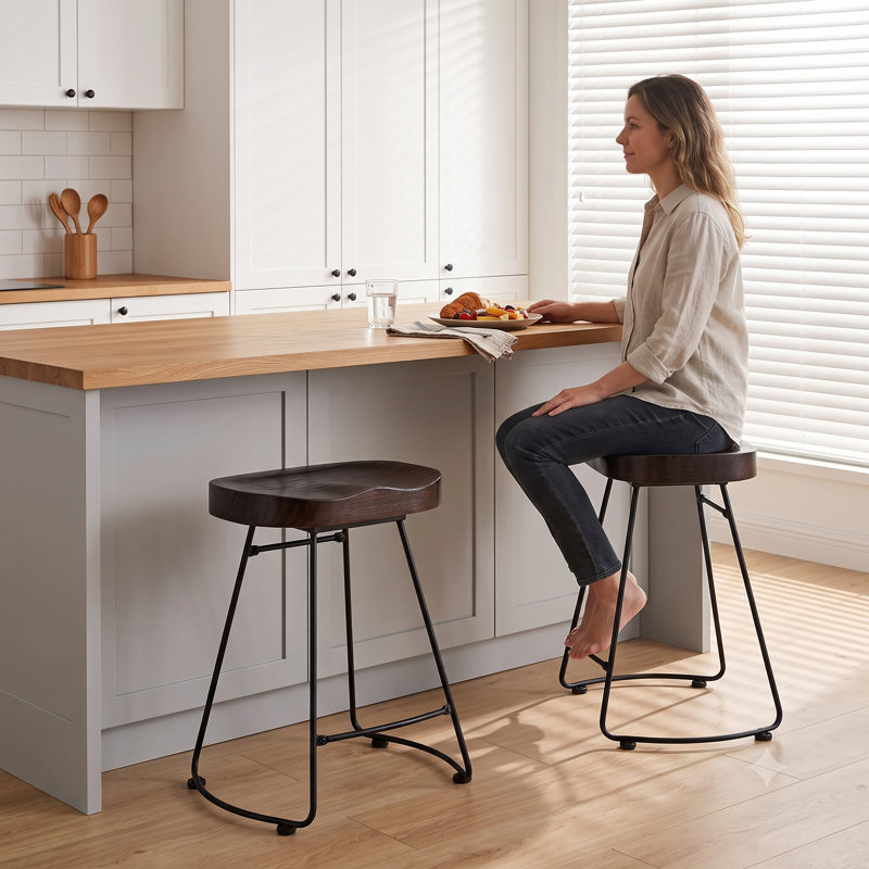 Underclift Counter Stool, Walnut/Black