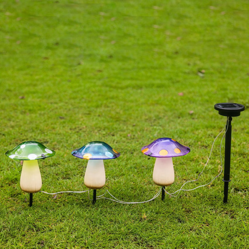 Low Voltage Metal Pathway Light