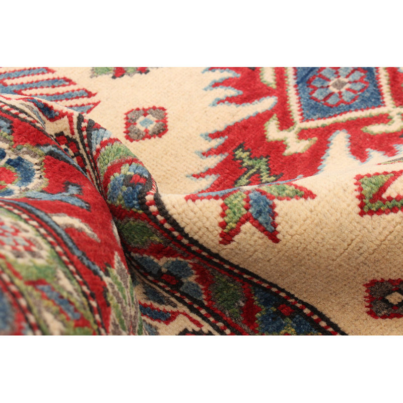 Tapis crème Finest Ghazni 5 pi 10 po x 8 pi 10 po