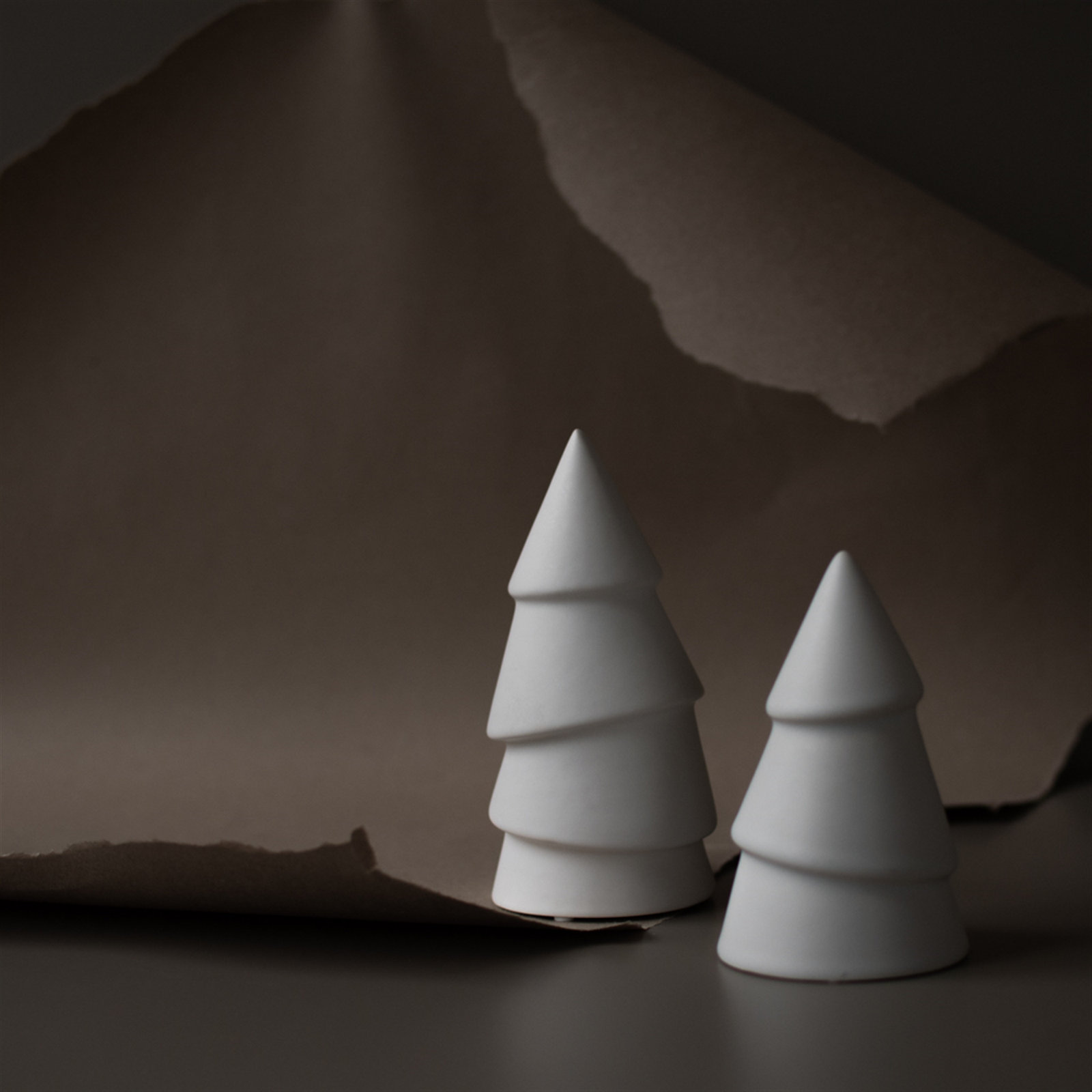 Ceramic Sculpture, White, 5.51'' H x 2.76'' W x 2.76'' D