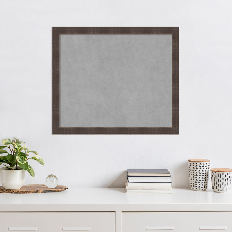 Tableau d'affichage magnétique en métal avec cadre en bois massif , H 22 po x l 26 po x P 1 po