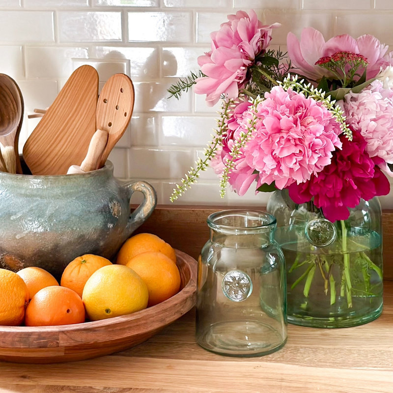 Vase French Bee Mason - L 6,45 po x l 4 po x H 8 po, L 6,45 po x l 4 po x H 8 po
