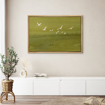 «Abstract Birds Flying Through The Green Field», impression sur toile encadrée