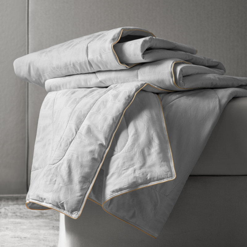 Maestro Wool All Season Down Alternative Comforter, Twin