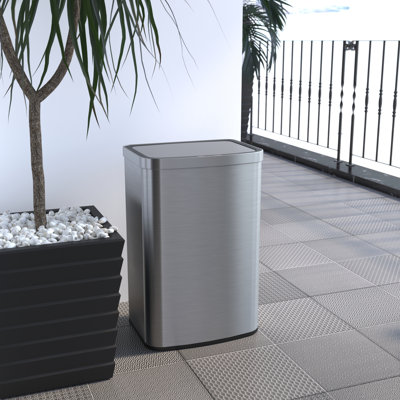 Poubelle à capteur de mouvement rectangulaire en acier inoxydable 13,2 gallons / 50 litres Innovaze