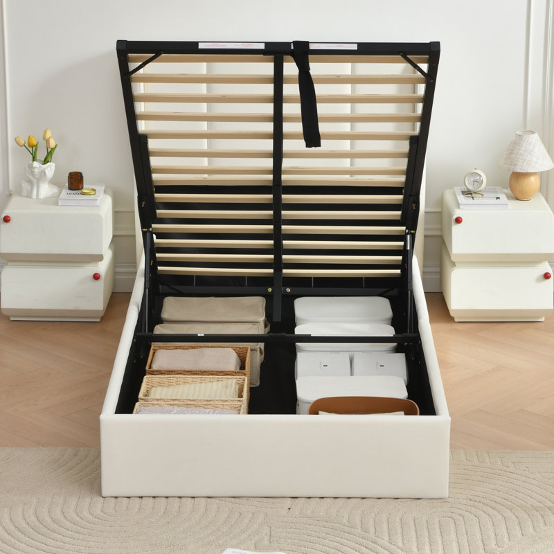 Lit plateforme tapissier Coletti, Simple, Blanc