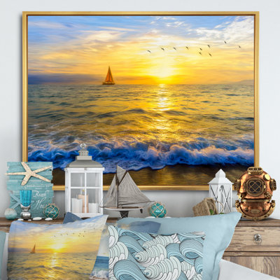 Magnifique voilier au coucher de soleil - reproduction de cadre flottant sur toile