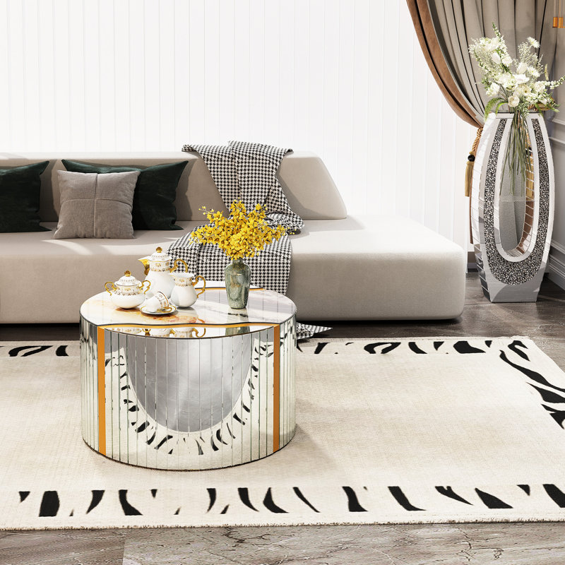 Table basse ronde avec finition miroir argentée, motif en marbre doré et blanc, décor contemporain pour bureau de chambre à coucher moderne en brillant, facile à installer