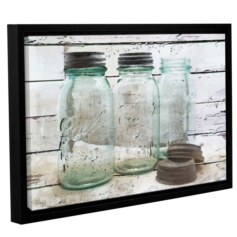 "Old favorites" par Irena Orlov, impression sur toile, H 32 po x l 48 po x P 2 po, Cadre flottant noir