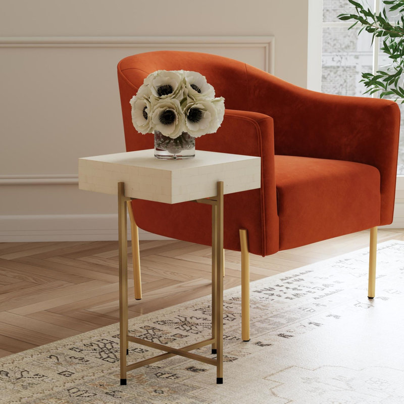 Table de bout en résine Adela, Ivory