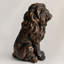 Statue de jardin de lion assis-136367513
