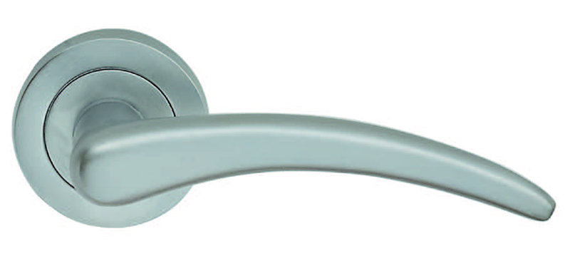 Lindale Passage Door Handle, Satin Chrome