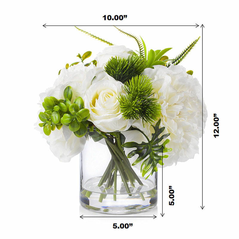 Pivoine et œufs artificiels dans un vase