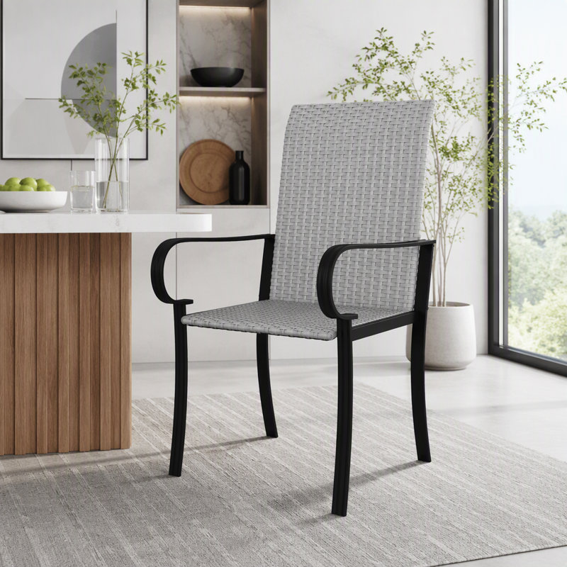 Chaises de salle à manger, 4