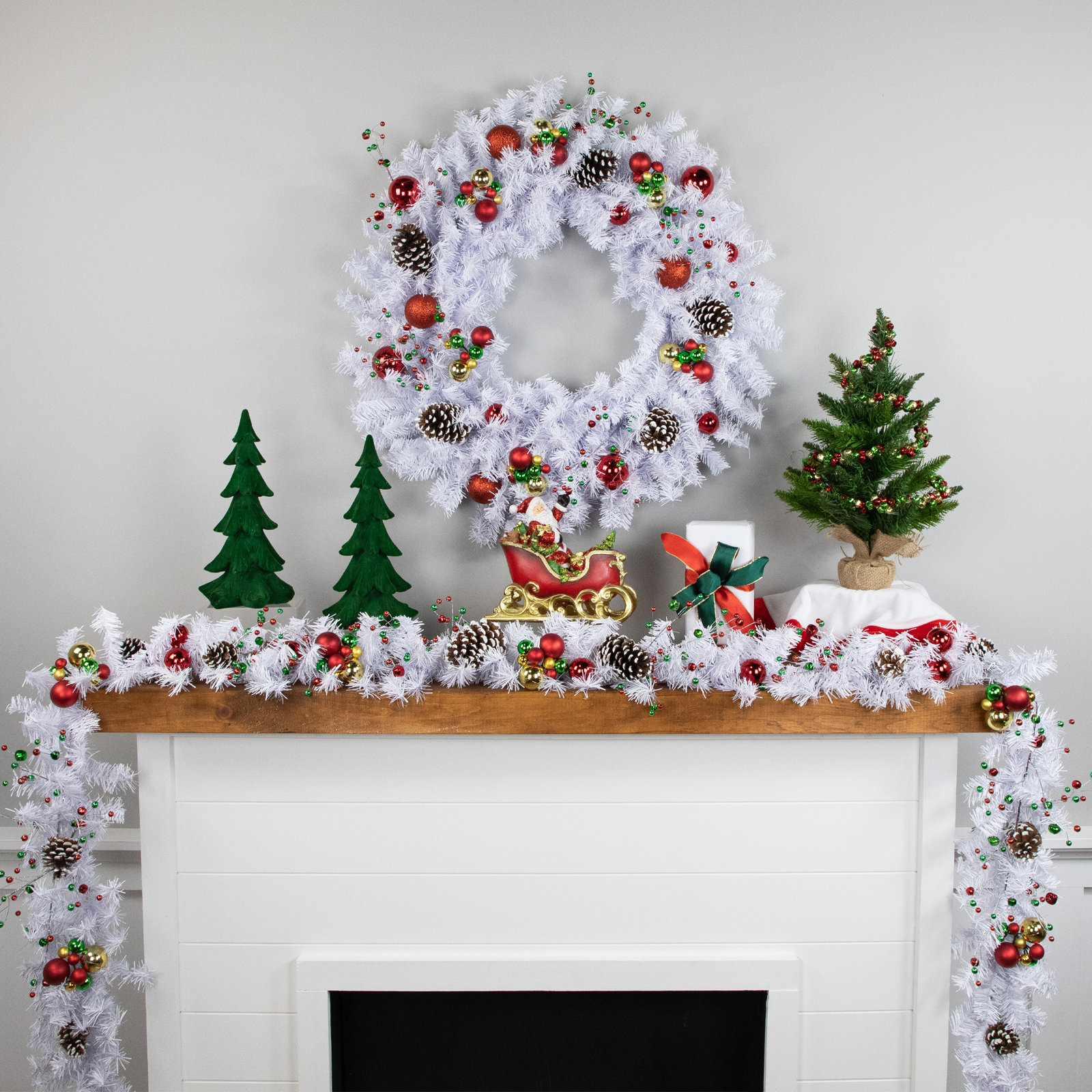Northlight Seasonal 600" Pine Christmas Garland, White, 10'' H x 1200" L x 10'' D