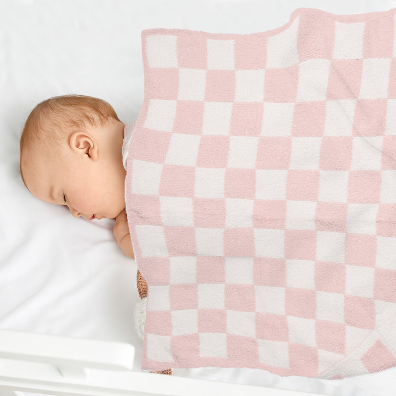 Children's Checkered Pattern Luxury Soft Throw Blanket, Pink