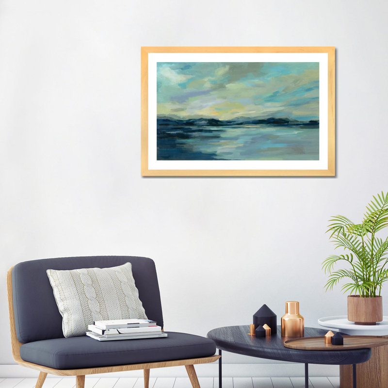 Sable et mer par Silvia Vassileva - reproduction d'art, Toile avec cadre en bois beige, Blanc, H 24 po x l 32 po x P 1 po