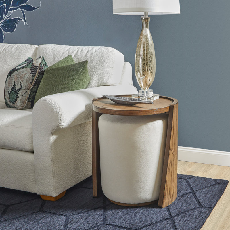 Lyra Pouf Ottoman