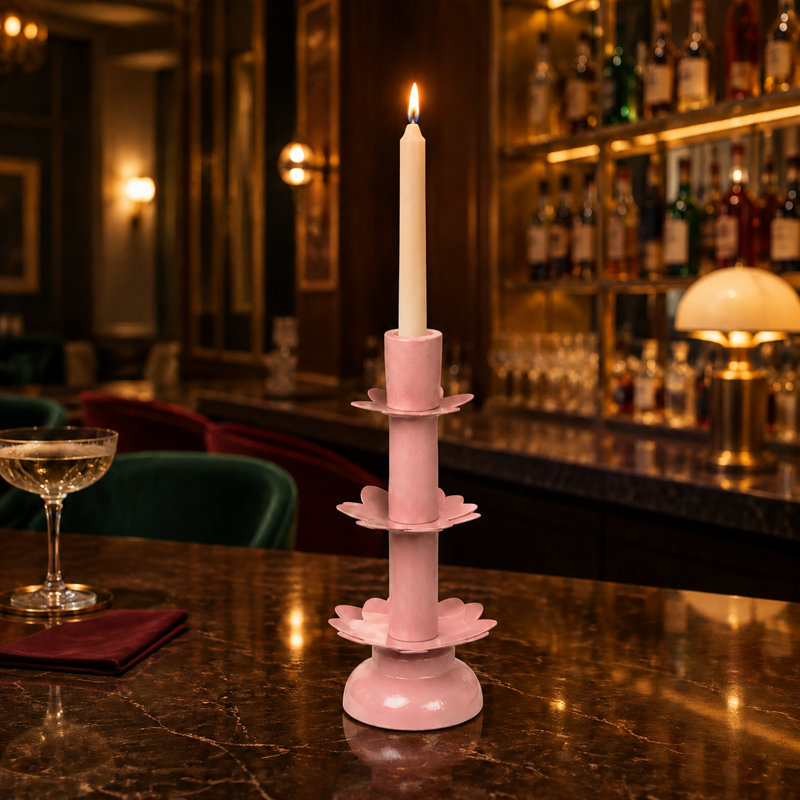 Porte-bougie effilé rose à la main, Rose
