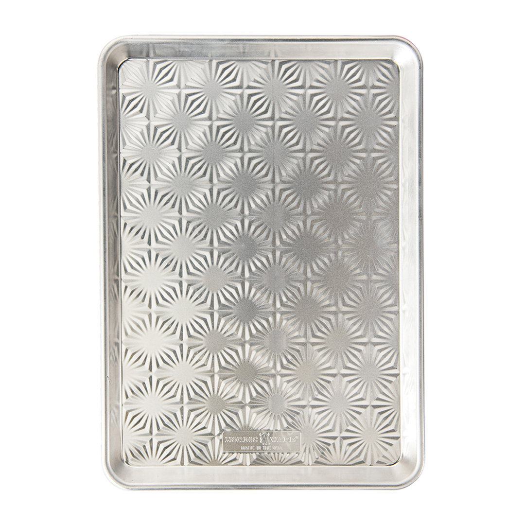 Nordic Ware Naturals Vintage Starburst Half Sheet Pan