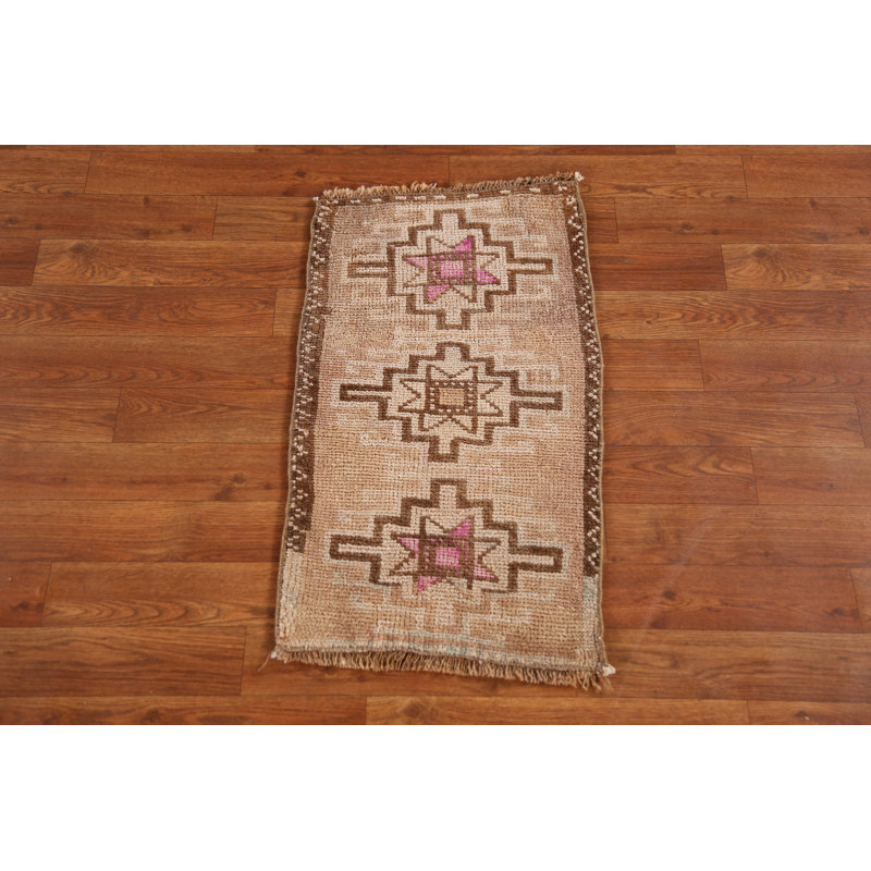 Tapis oriental tribal en laine Anatolian