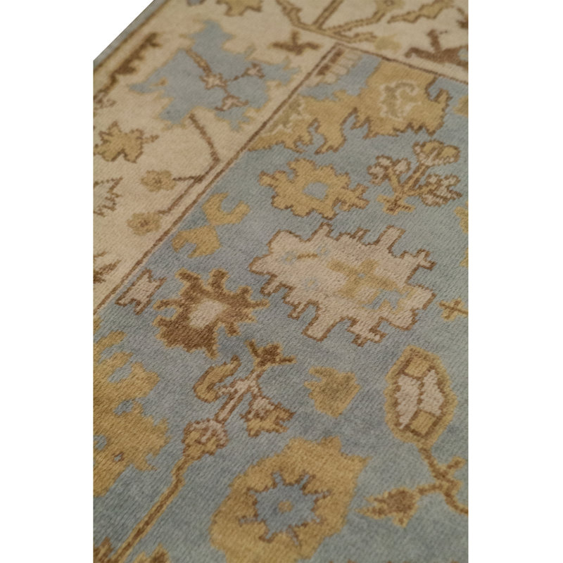 Wool Oriental Area Rug in Beige/Blue/Brown