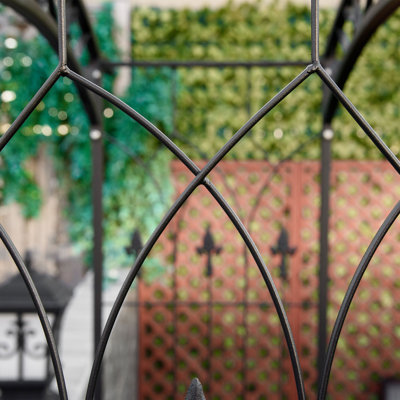 Arche de jardin extérieure avec motifs en volutes, arche de mariage, noire
