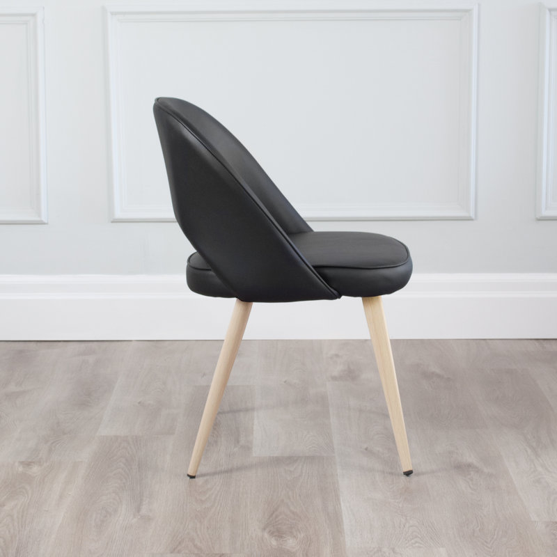 Chaise d'appoint rembourrée en similicuir Kanthan, Naturel, Noir