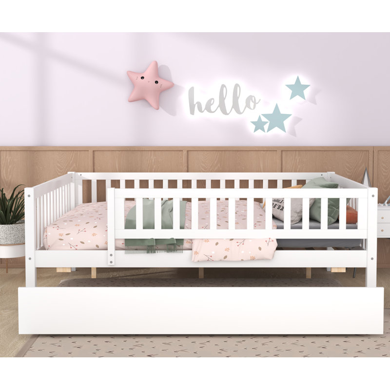 Yvone Daybed, White