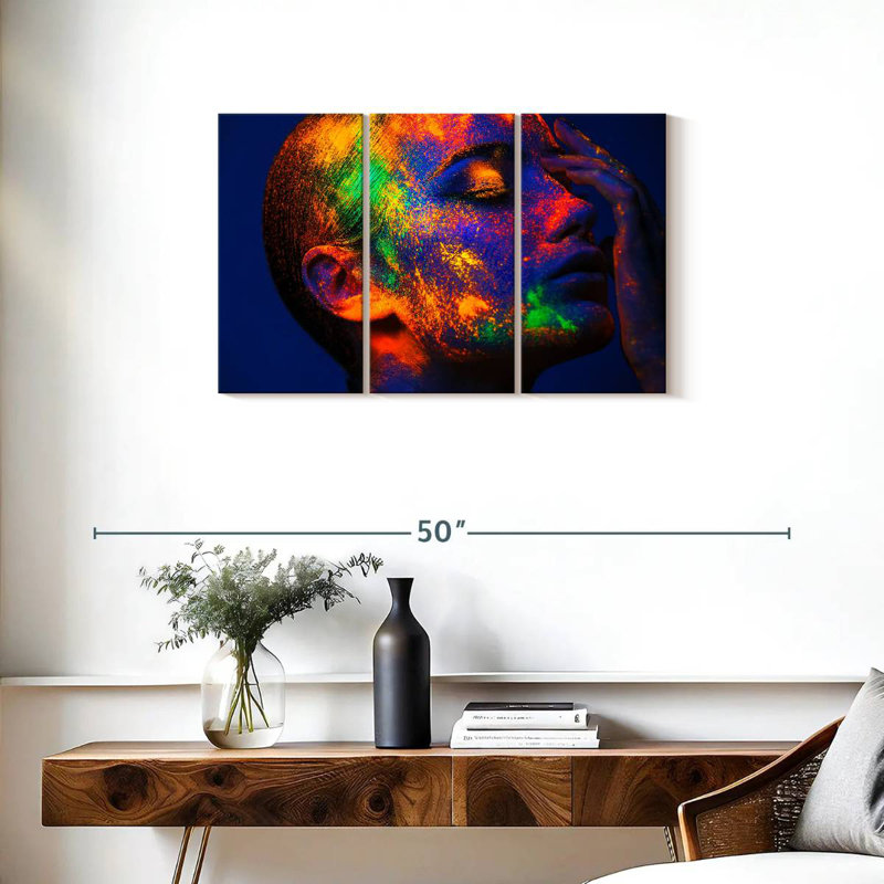 Senne Glowing Beauty, 20" H x 33" W