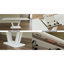 Table extensible blanche avec pieds en forme de U pour une salle à manger moderne et moderne
