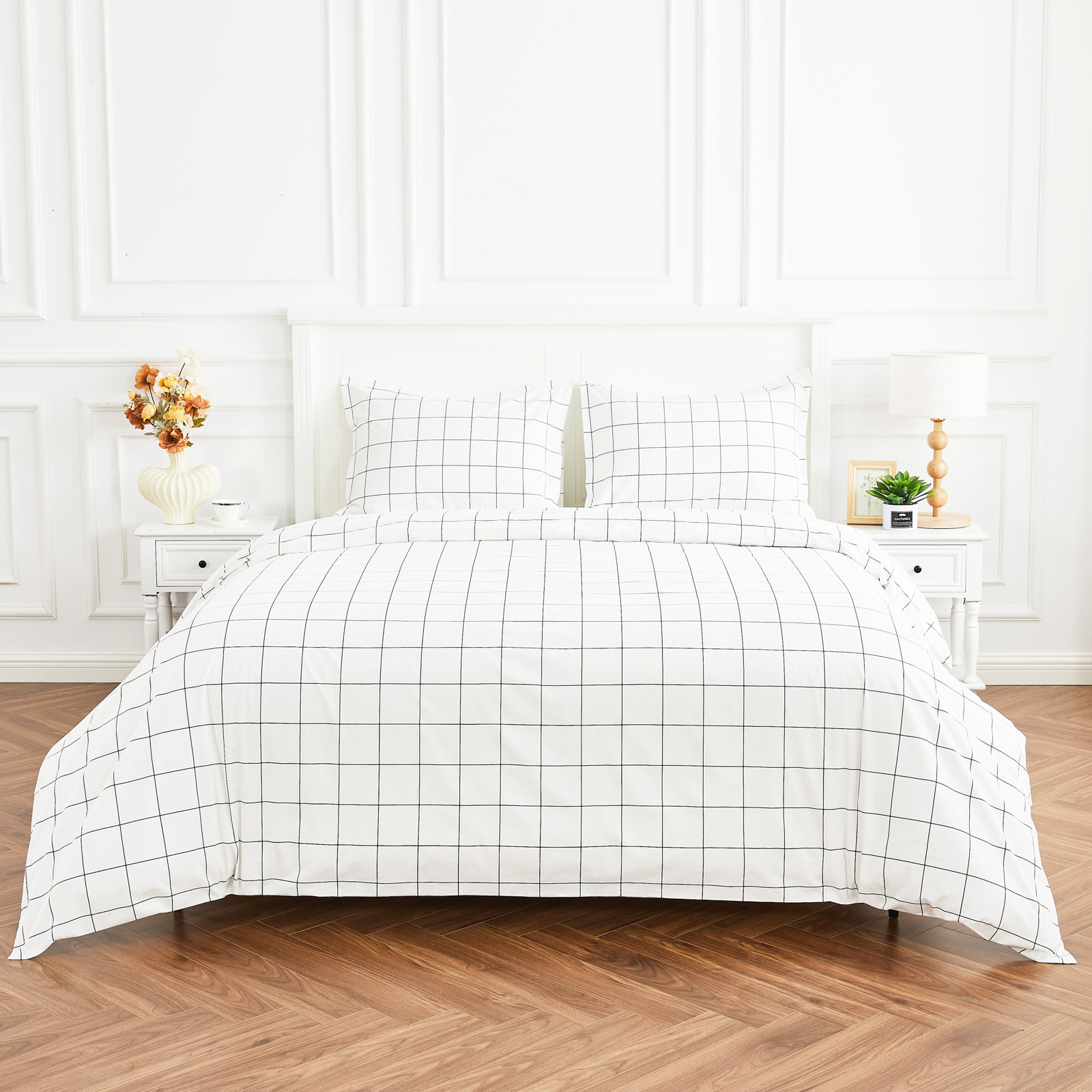 Merlin DUVET SET, Queen Duvet Cover + 2 Standard Shams, Black
