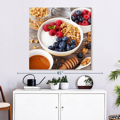 Petit-déjeuner sain Granola Yarlin