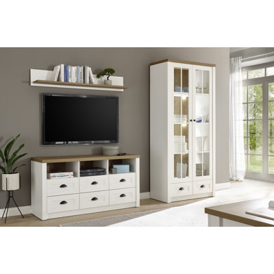 Brasher Display Stand