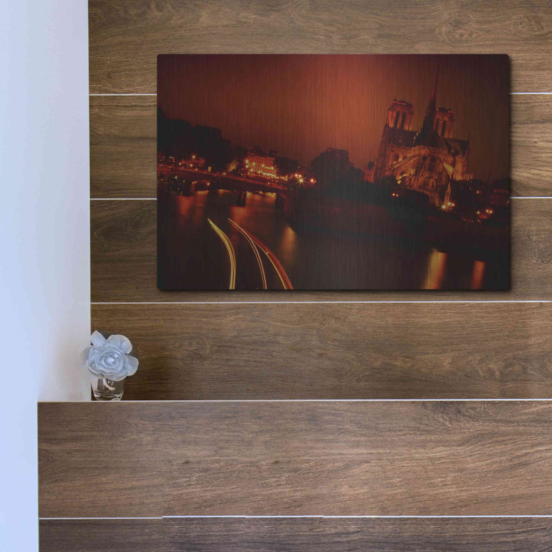 «Red Night» par Sebastien Lory, H 12 po x l 16 po
