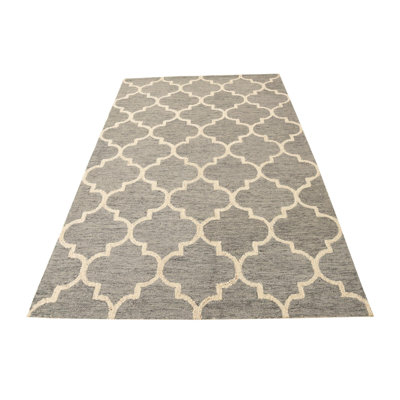 Tapis gris clair 5 pi 0 po x 8 pi 1 pi Pineland