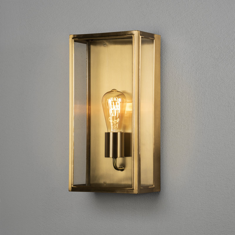 Carpi Modern Outdoor Wall Light Flush Mount, 40 cm H x 20.5 cm W x 12.5 cm D, Brass