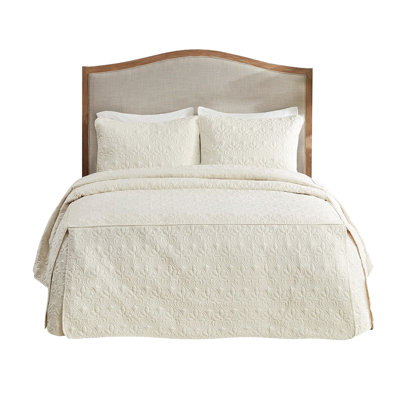 3 Piece Split Corner Pleated Bedspread Queen - Cream, Microfiber, Fill, Material Cream Queen, 100% Elegant Design