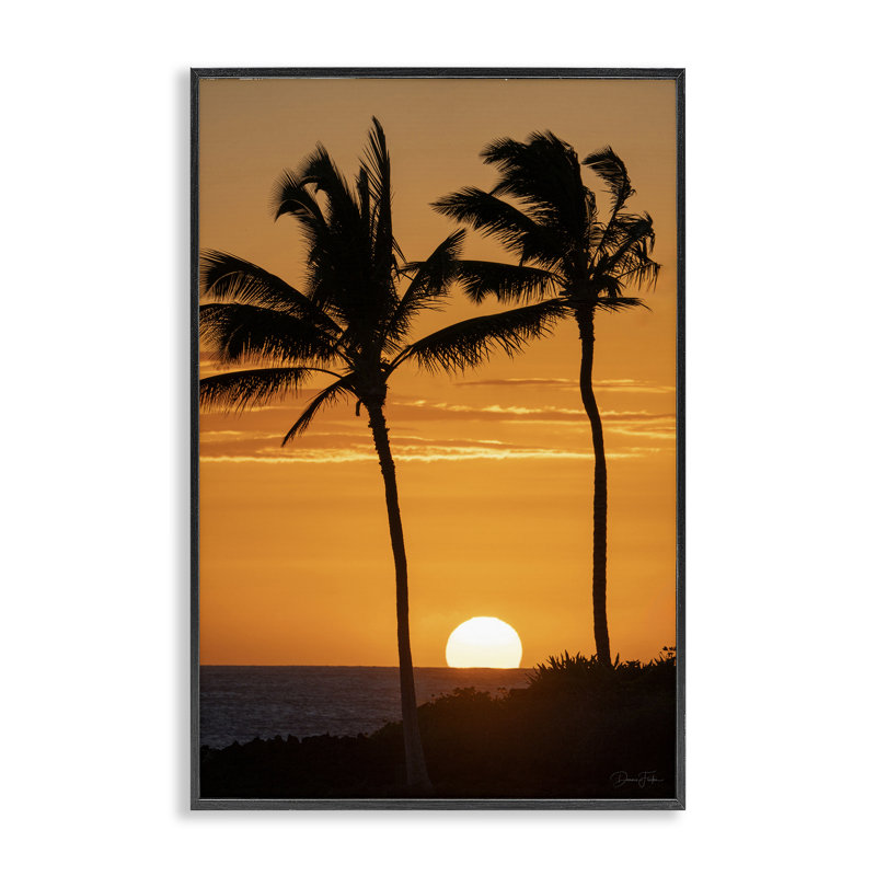 Coucher de soleil à travers des palmiers, estampe numérique, design par Dennis Frates, H 30 po x l 20 po