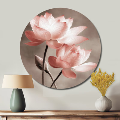 Radiant Lotus Blooms - décoration murale ronde florale en métal