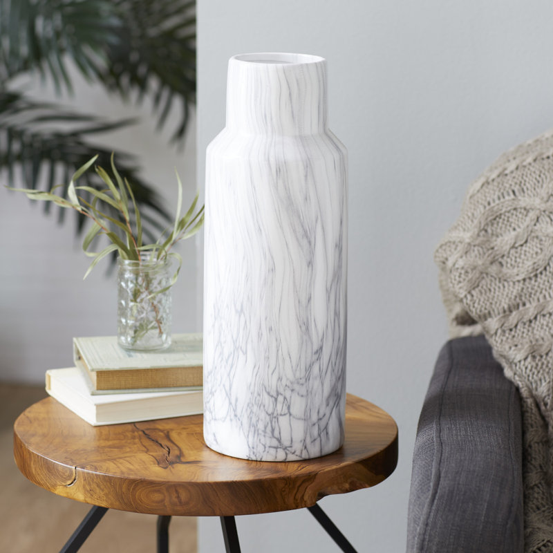 Wintour Round Table Vase