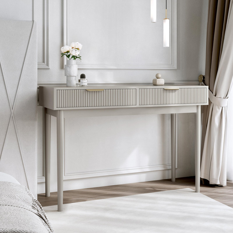 Mocha Dressing Table - Drawers with ribbed front finished.