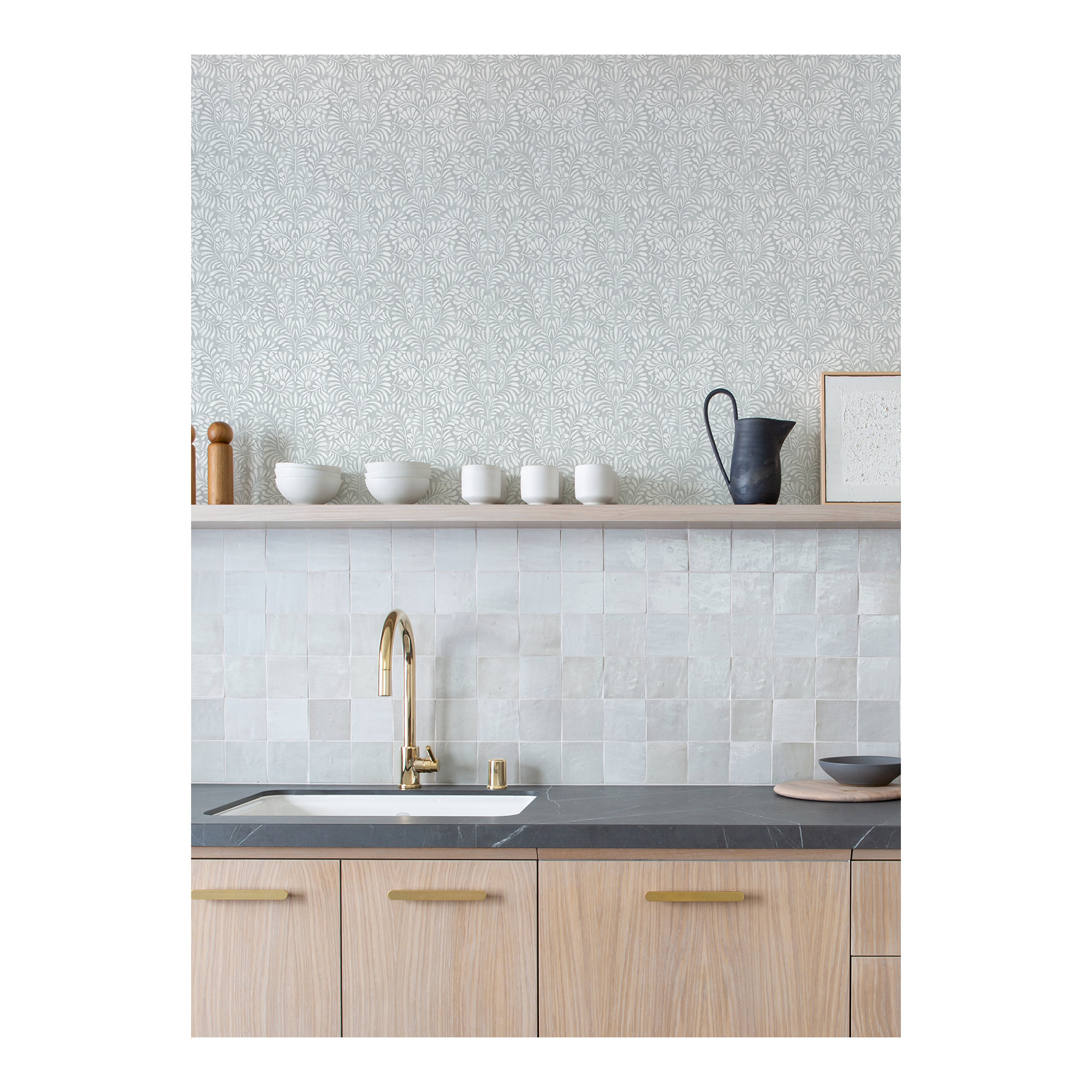 Cedric Floral Wallpaper, Gray