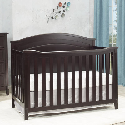 Lit de bébé convertible 4-en-1 Berkley