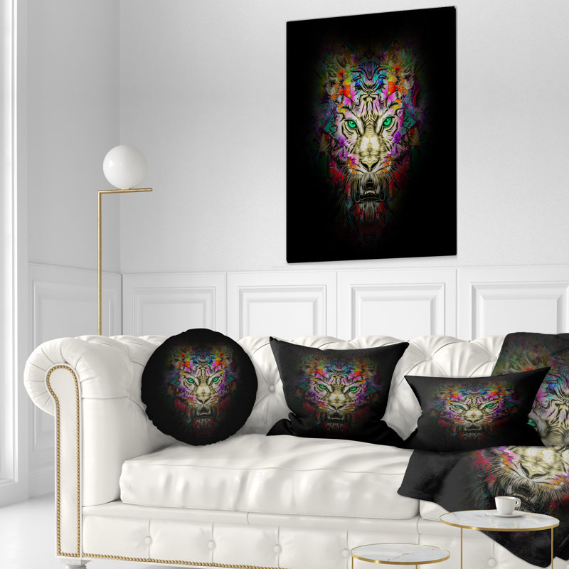 Coussin lombaire à la tête de l’animal féroce