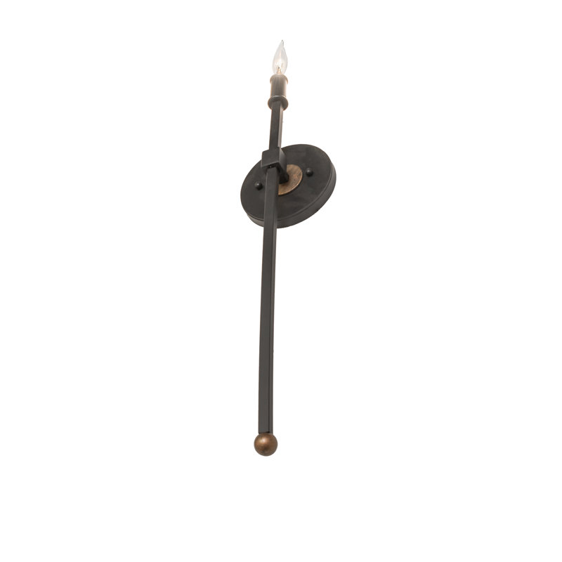 1 - Light Wallchiere