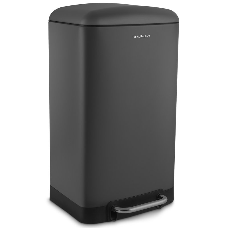 Stainless Steel 20 Litre Step On kitchen Trash Can, 40 L., in Grey