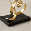 Sculpture dorée en forme de cœur avec deux sphères sur base noire, décoration de table romantique Glam pour console et tablette