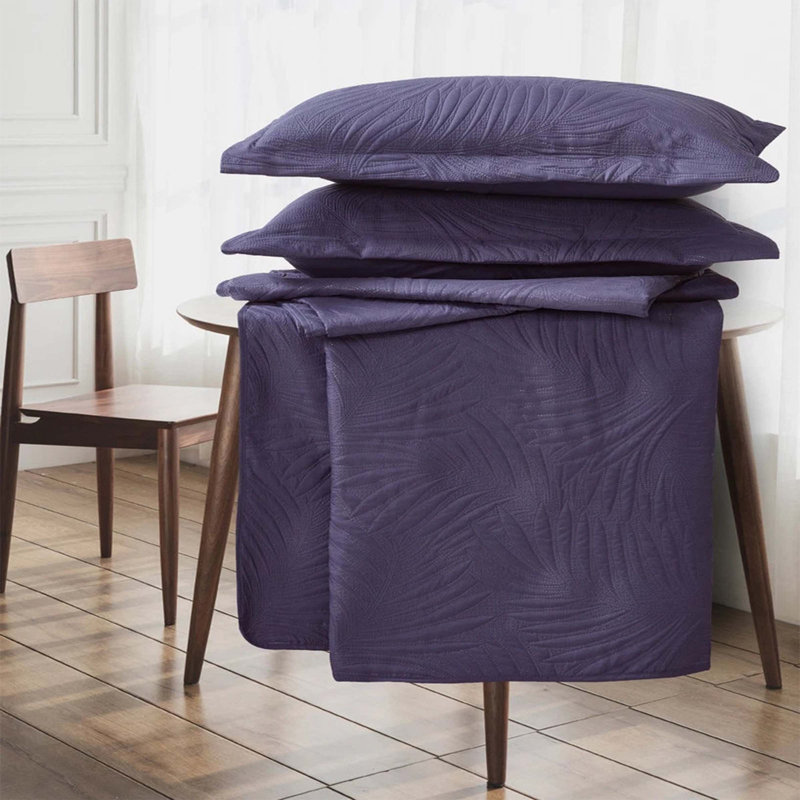 Polyester Floral Bedspread with Pillow Shams, Purple, King Bedspread  + 2 Standard Pillow Shams