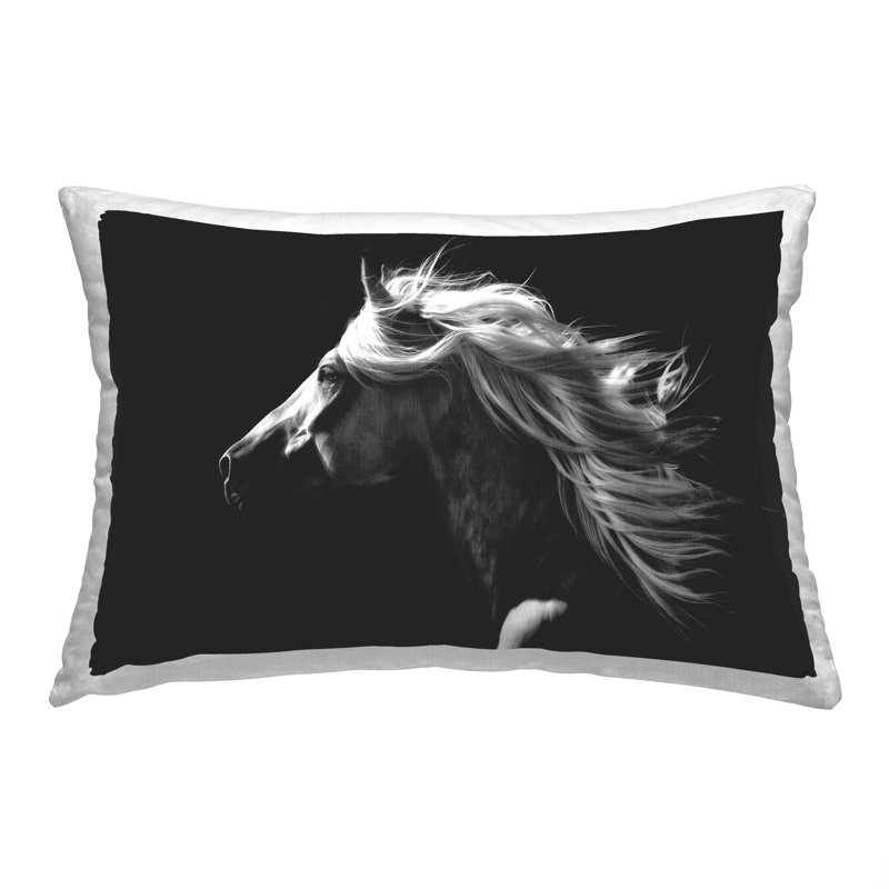 Coussin décoratif à imprimé cheval foncé foncé par PHBurchett